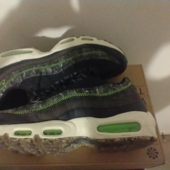Mens Nike Air Max 95 - Picture 7 of 7